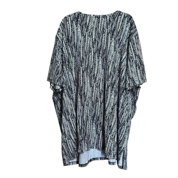 Catherines Easy Fit Tees Womens 6X 38W Black White Print Boho Cotton Blouse - Picture 5 of 8